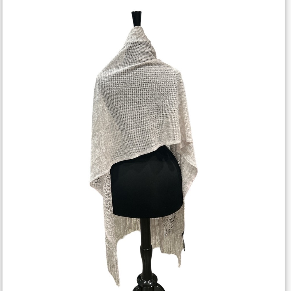 Cejon Scarf - Picture 5 of 6